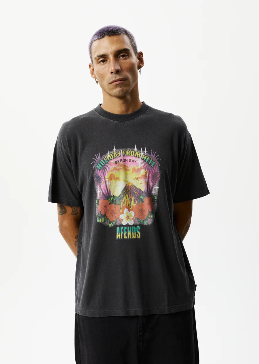 HOLIDAY- GRAPHIC BOXY T-SHIRT - STONE BLACK Graphic Boxy T-Shirt