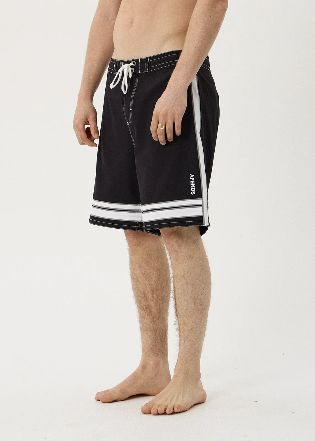 The Pass- Surf Related V2 Boardshort 19"