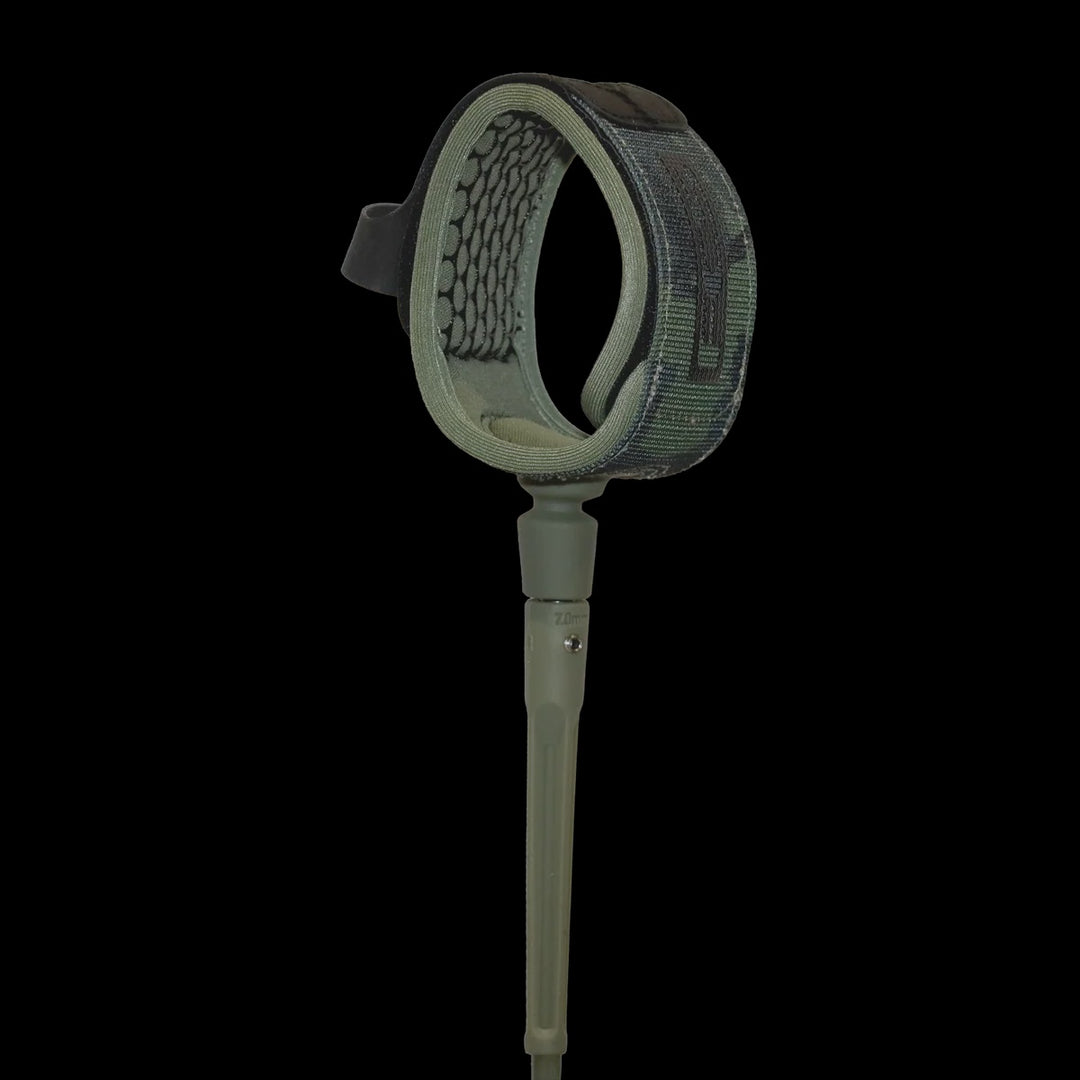 FCS 9 REG ESSENTIAL LEASH CALF