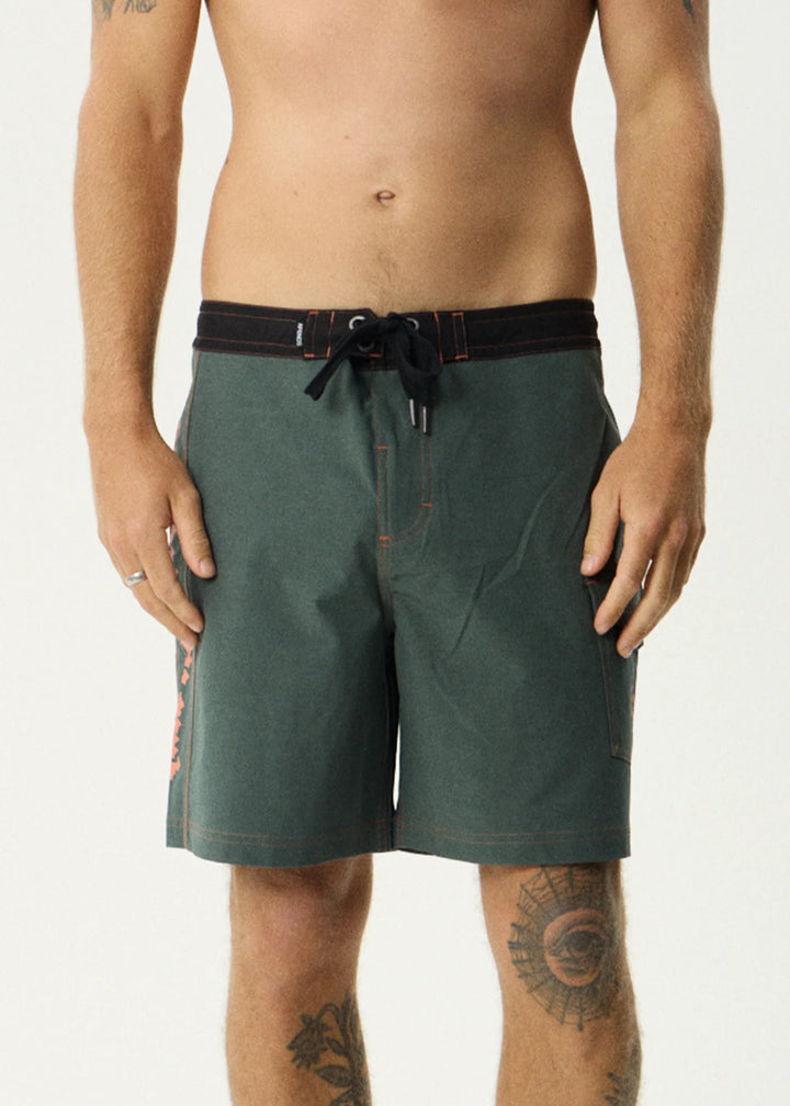 Petal- Surf Related V2 Boardshort 18" Surf Related V2 Boardshort 18"